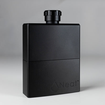The Neat Flask neatwhiskeychiller 